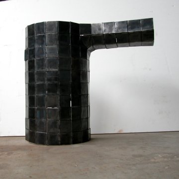 s.j. 55 x 50 x 25 cms. Ferro 2003-8